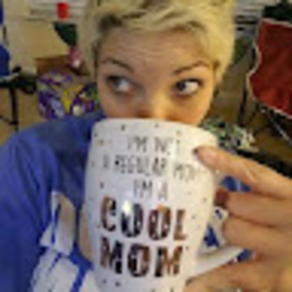 Meet your Posher, Chelsea - Picture 1 of 1